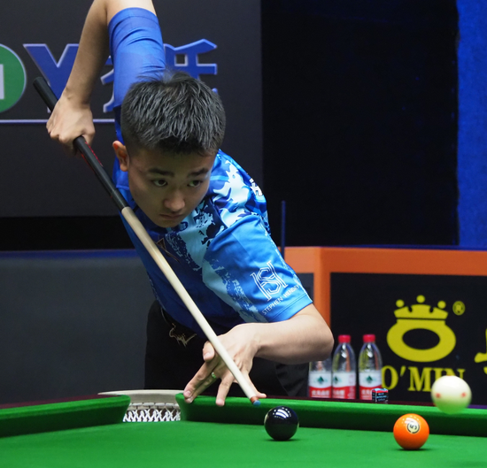 与马丁内利 与马丁内利