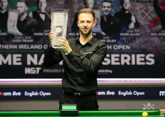 比赛中与凯 比赛中与凯